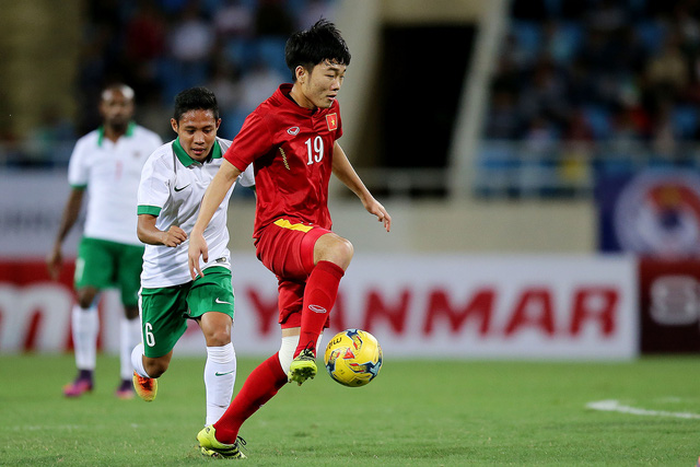 Đội tuyển Việt Nam ngược dòng đánh bại Indonesia sau 17 năm